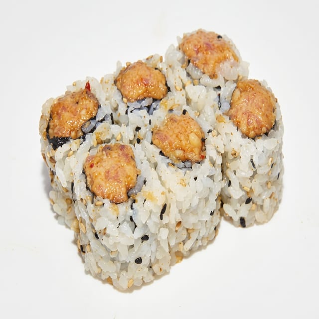 Spicy Crunch Tuna Roll.