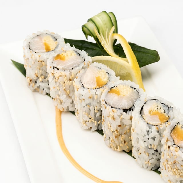 Spicy Crunch Scallop Roll.