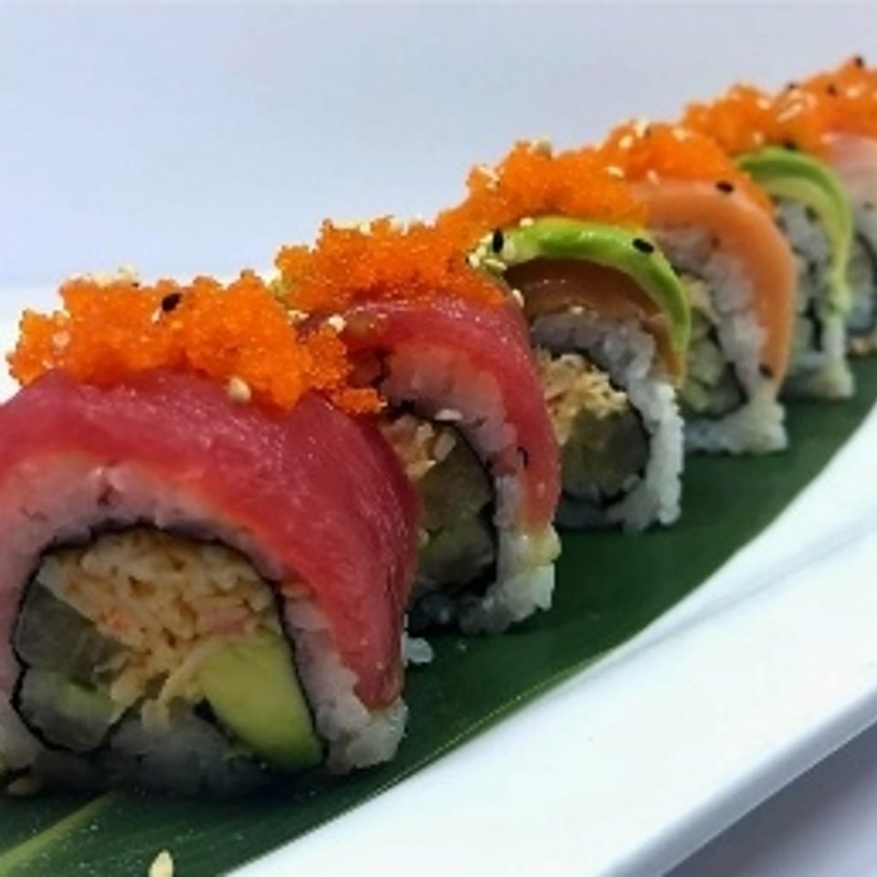 Delicious Rainbow Roll Experience