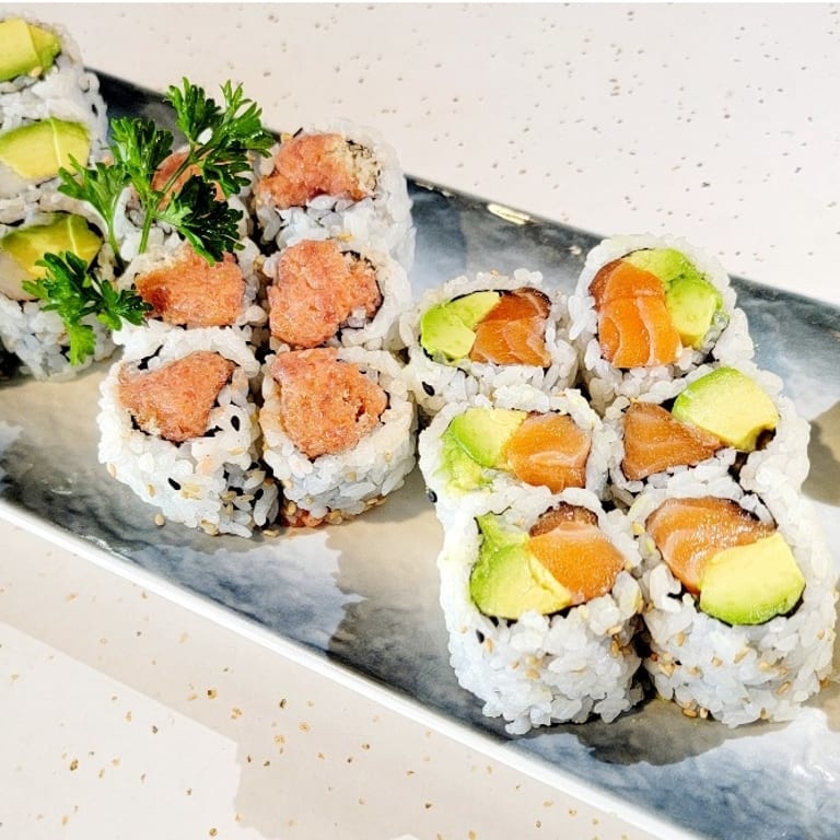 Savor Our Lunch Offerings