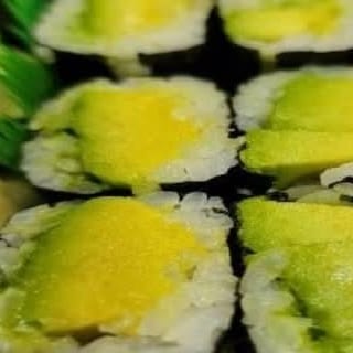 Avocado Mango Roll