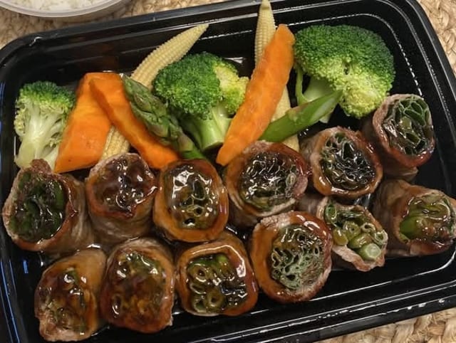 Beef Negimaki Entree (D).